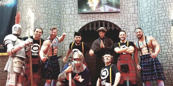 Themed-Entertainers-For-Event-Stand-Production