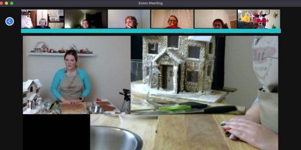 Virtual-Gingerbread-house-making-Zoom