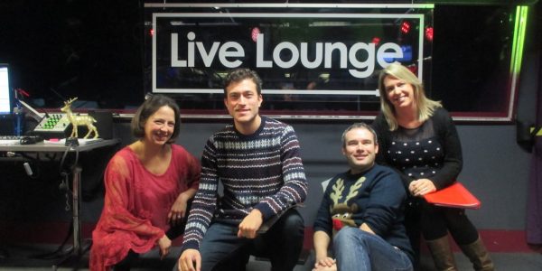 Online-Christmas-Carollers