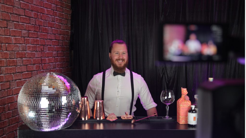 Virtual entertainment virtual cocktail making Christmas party available to book for both corporate and private virtual events.