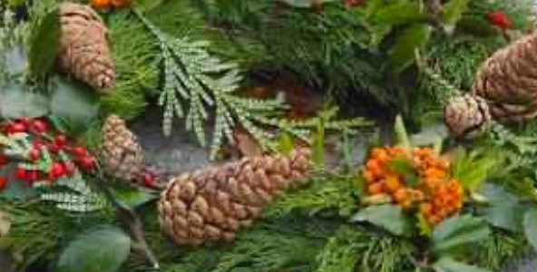 Wreath-Making-Experience-Hire