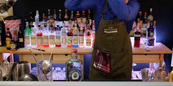virtual-Cocktail-making-bartenders