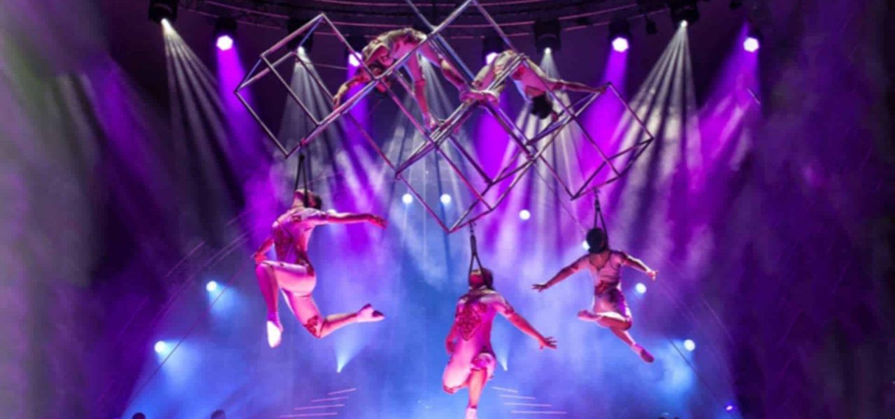 Chinese-Circus-Shows-Performers