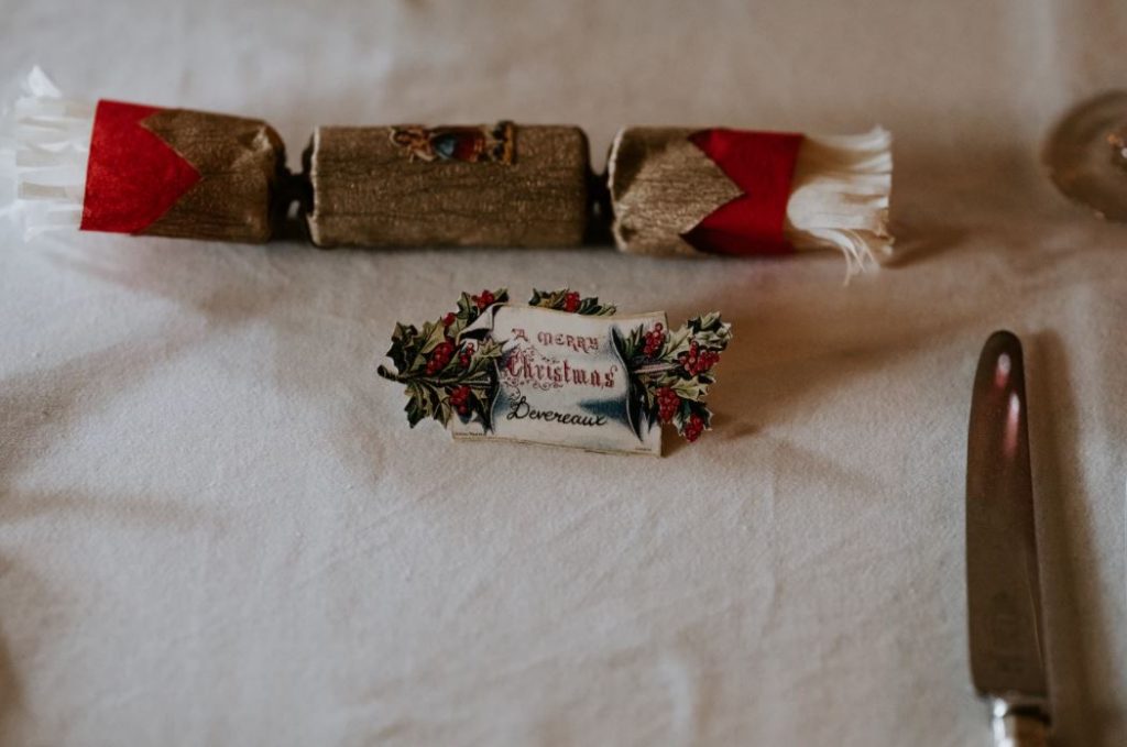Online Christmas Cracker Workshop available to book in the UK.