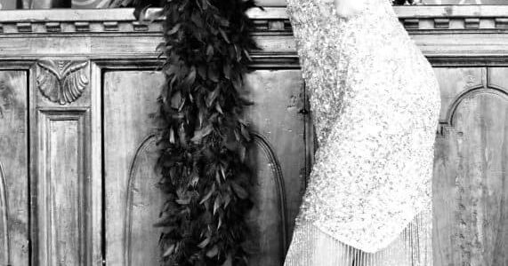 Italian-Burlesque-Performer-For-Hire