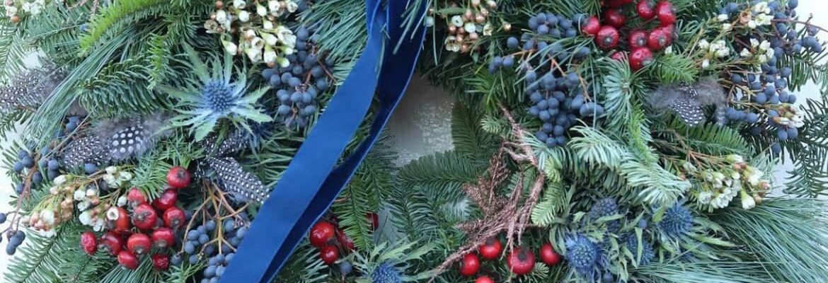 Navy-Berry-Christmas-Wreath Navy-Berry-Christmas-Wreath