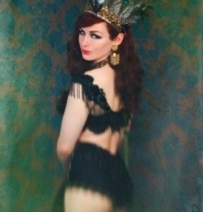 Peacock-Burlesque-Performer