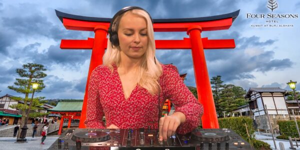 Virtual-Green-Screen-Party-DJ-Set