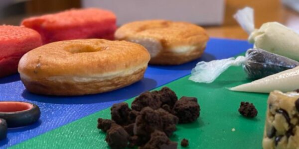 Doughnut-Decorating-Workshop