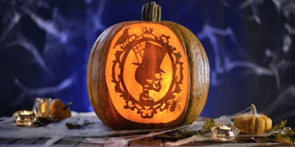 Intricate-Halloween-Skeleton-Pumpkin-Carving