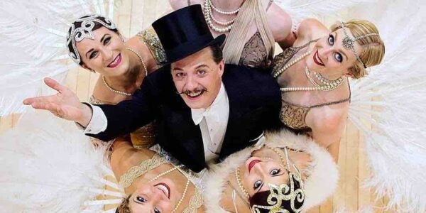 The-Gatsby-Party-Roaring-20s-Dancers