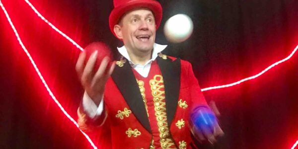 Virtual-Circus-Workshop-Juggling