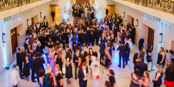 Conrad-Hotel-Lobby-Area-With-Christmas-Party-Guests