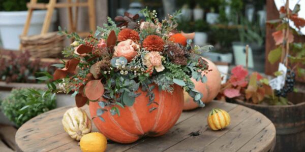 Halloween-Flower-Arranging-Workshop