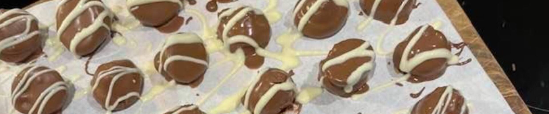 Halloween-Pumpkin-Spice-Truffle-Making