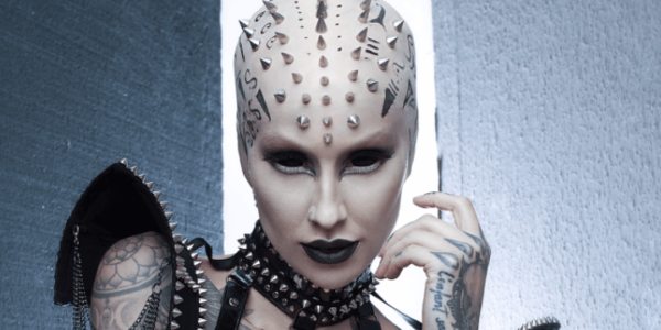 SFX-Halloween-Makeup-Artist-Alien