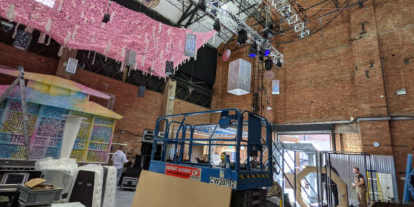 Sidemen-Event-Set-Build