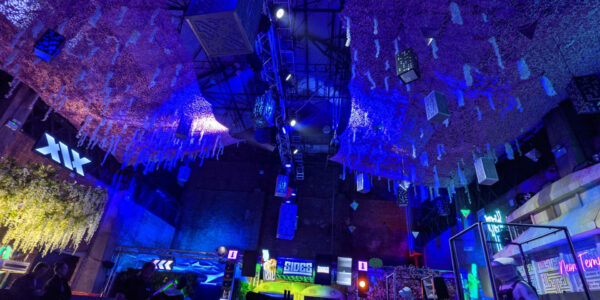 Sidemen-Event-Venue-Dressing