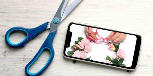 Virtual-Flower-Crown-Making-Experience