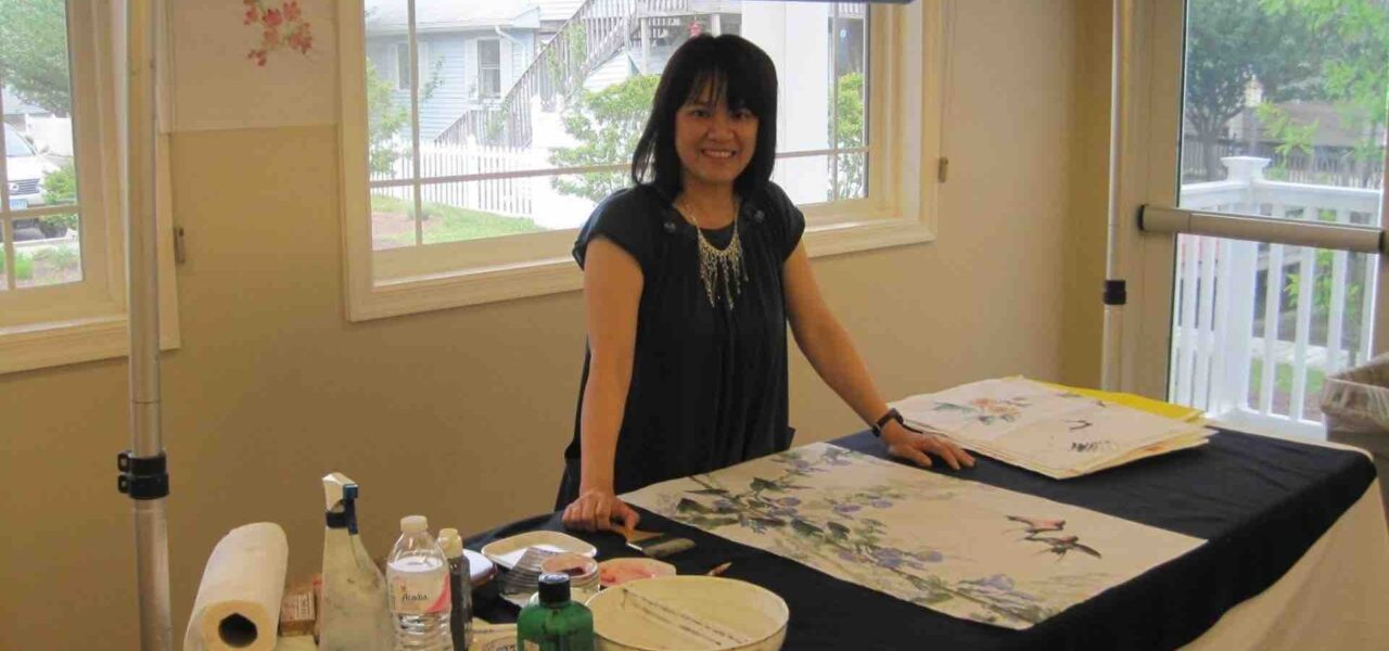 Chinese-Painting-Artist-With-Flower-Painting