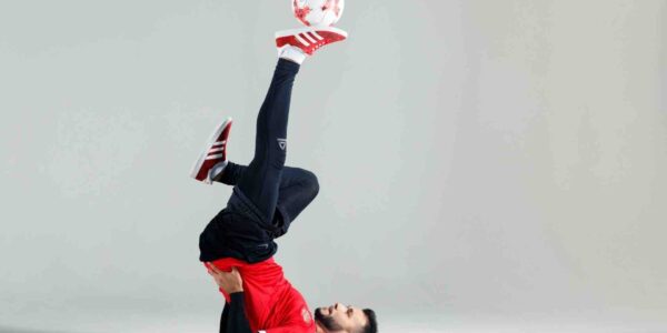 Russian-Football-Freestyler-Tricks