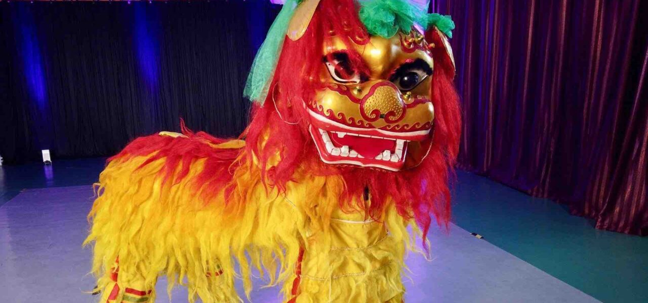 Chinese-Lion-Dancers-Themed-Meet-And-Greet