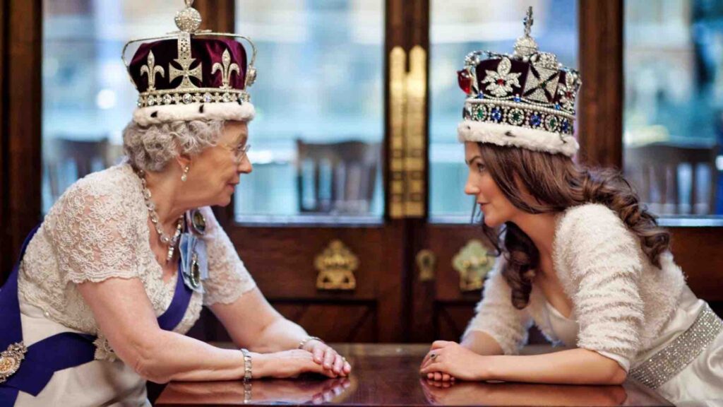 Kate Middleton lookalike with lookalike of the Queen