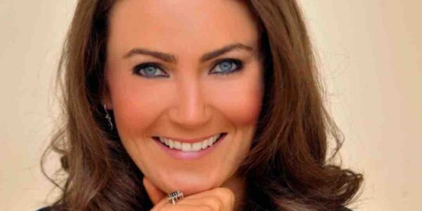 Hire-Kate-Middleton-Royal-Family-Lookalike