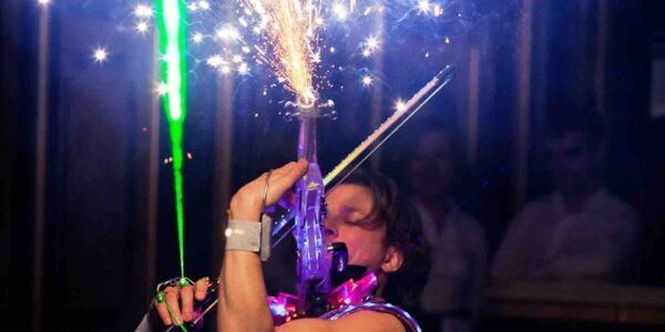 LED-Violin-Acts-Shooting-Lasers
