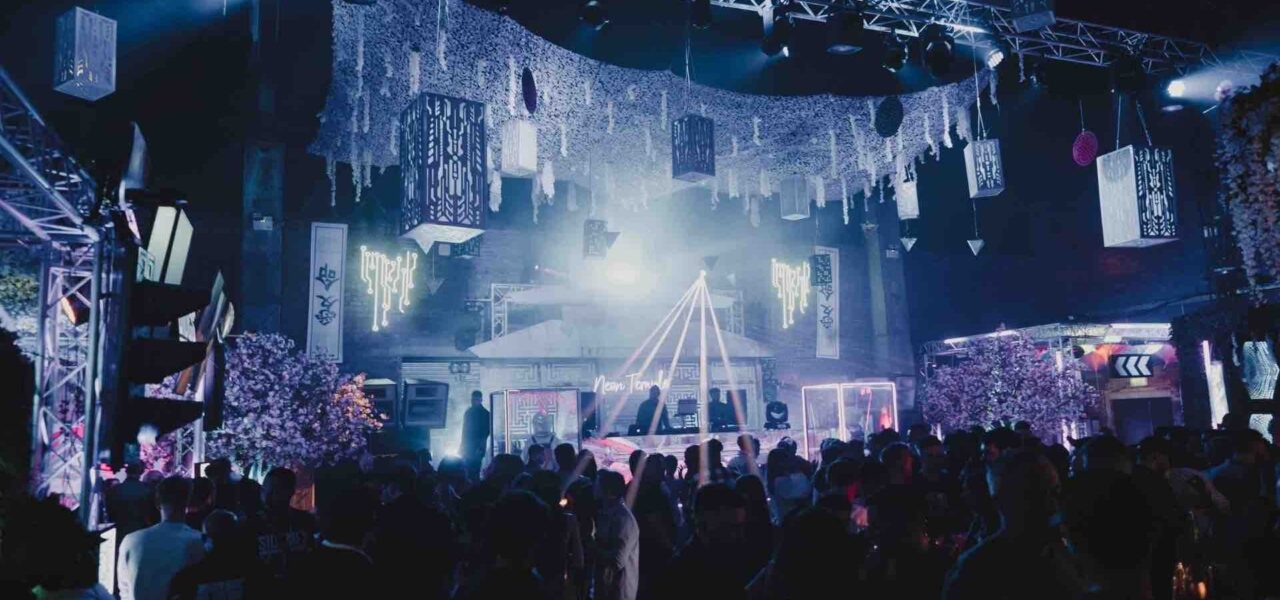 Neo-Tokyo-Themed-Party