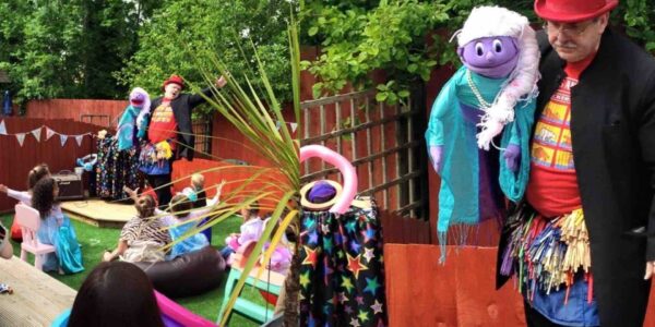 Balloon-Entertainer-Puppet-Show