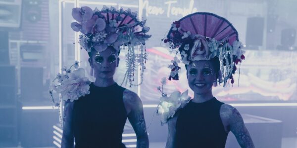 Futuristic-Tokyo-Japanese-Walkabout-Entertainment