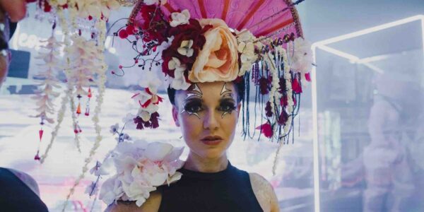Tokyo-Flower-Girls-Walkabout-Entertainment-Pink-Headdress