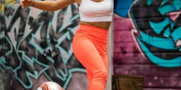 Urban-Female-Freestyler-Football-Event