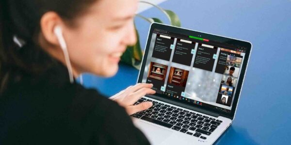 Virtual-Abduction-Escape-Room-Player-On-Laptop