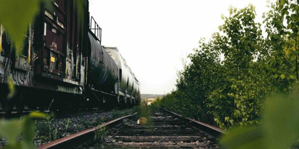 Abandonned-Train-On-Tracks