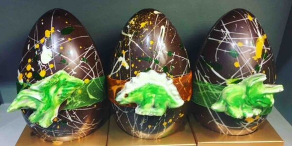 Chocolate-Dinosaurs-On-Eggs