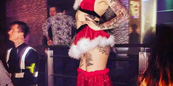 Christmas-Santa-Party-Stilt-Walker