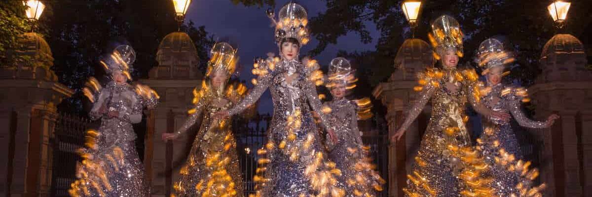Glitter-Ball-Stilt-Walkers