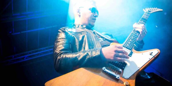 Guitarist-Of-Killers-Tribute-Band