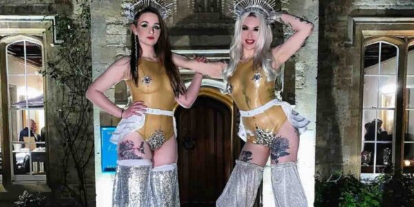 Stilt-Walker-Entertainers-For-Hire