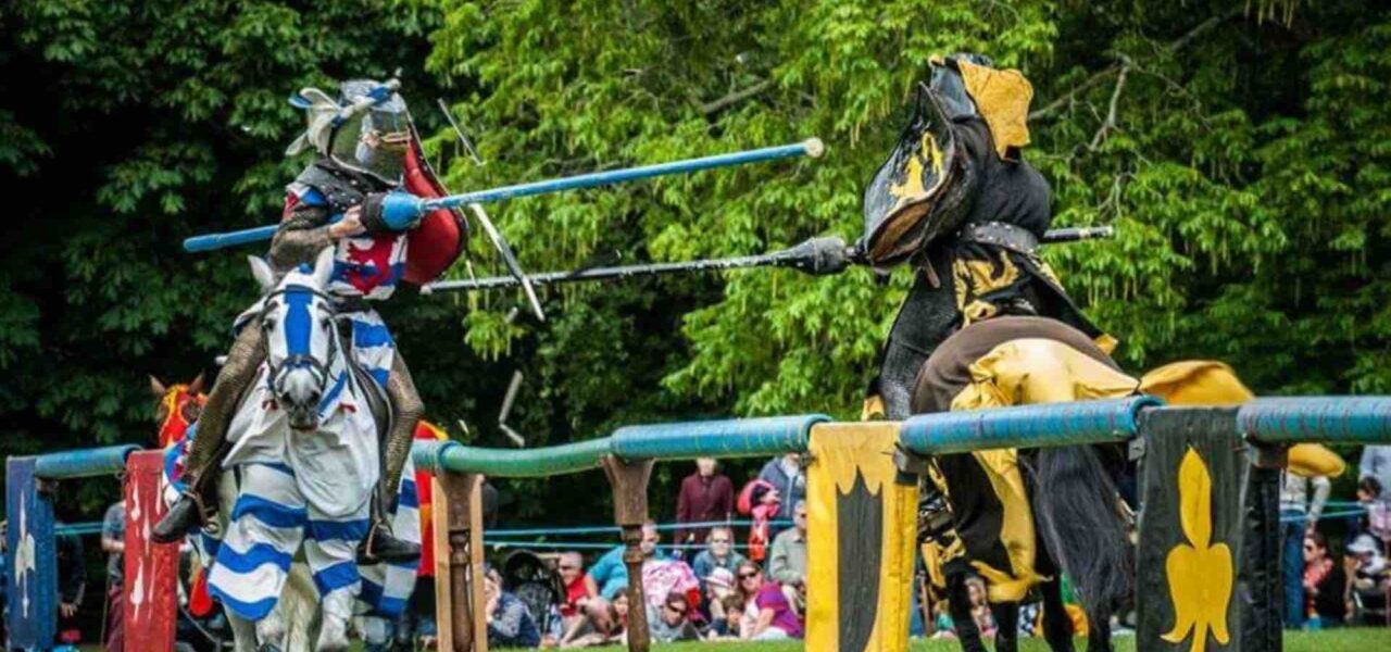 Family-Fun-Day-Knight-Jousting-Entertainment