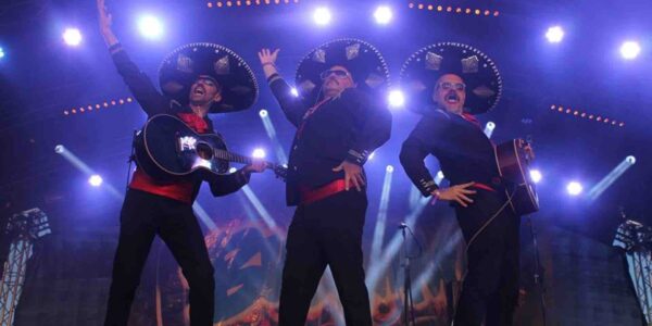 Comedy-Mariachi-Bands-For-Hire