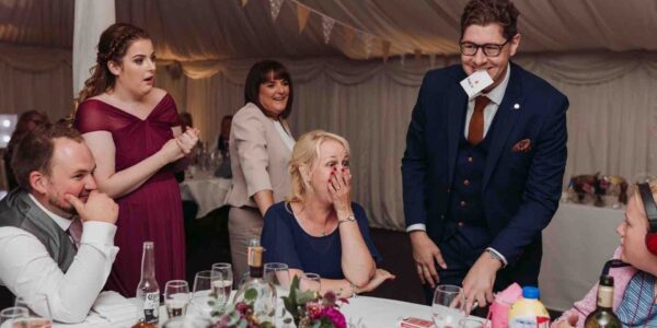 Corporate-Magician-Performs-Table-Magic