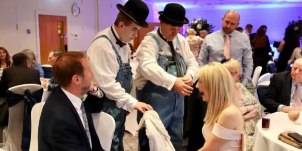 Laurel-and-Hardy-Lookalikes-Wedding