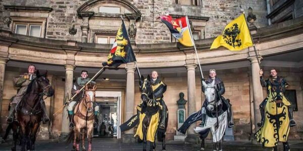 Medieval-Knights-For-Family-Fun-Day-Events