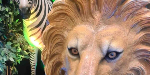 Lion-and-Zebra-Jungle-Prop-Hire