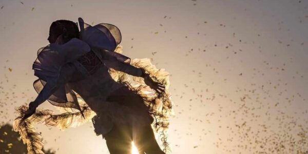 Sway-Pole-Dancer-Surrounded-By-Confetti