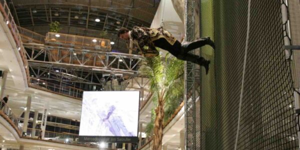 Aerial-Acts-For-Hire-At-Brand-Event