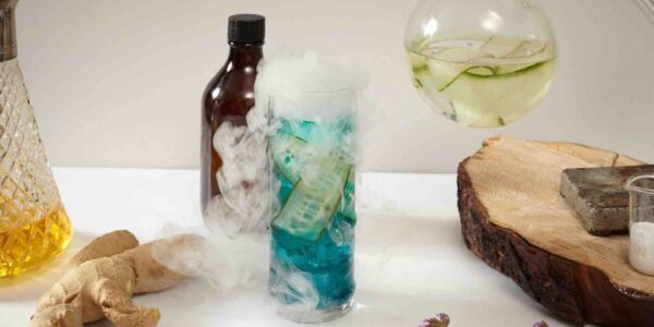 Dry-Ice-Cocktail-Creation